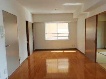 【居間・リビング】