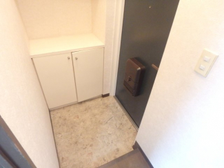 ゆったりとした玄関です