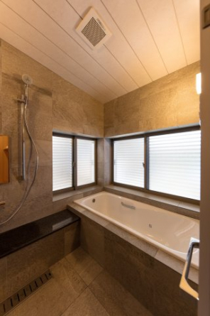 淡路市釜口　高級木造建築売戸建ての画像