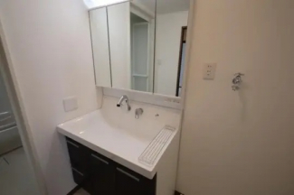 【独立洗面台】