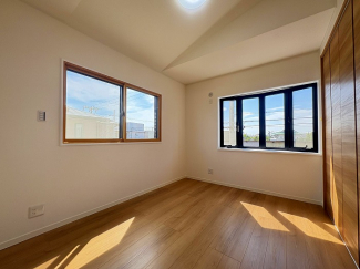 洋室約6.0帖（3階西側）