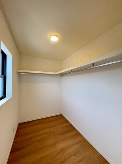 ウォークインクローゼット