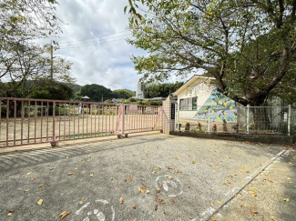 八幡浜市立双岩小学校まで4003m