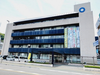 大洲市役所様まで1300m