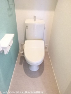 コンパクトで使いやすいトイレです