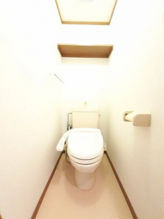 清潔感のあるトイレです