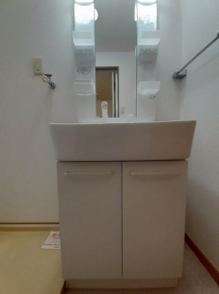 脱衣スペースもあります