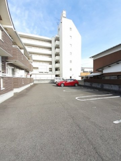 駐車場完備です