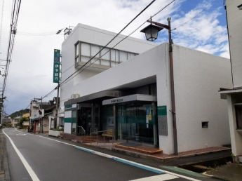 伊予銀行砥部支店様まで450m