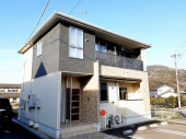 伊予郡砥部町北川毛のアパートの画像