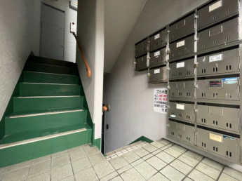 【エントランス】