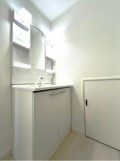 【独立洗面台】