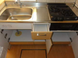 キッチン収納下