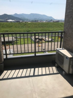 【バルコニー】