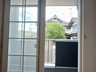 【バルコニー】