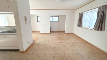 松山市東石井６丁目の中古一戸建ての画像