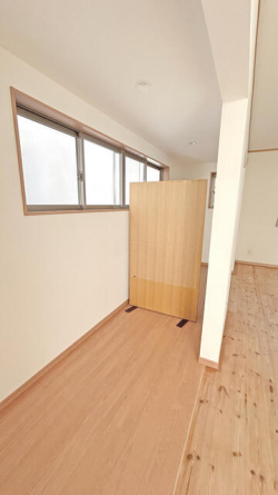 松山市東石井６丁目の中古一戸建ての画像