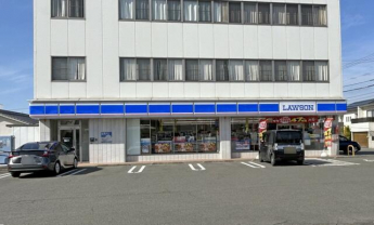 ローソン松山東石井六丁目店まで208m