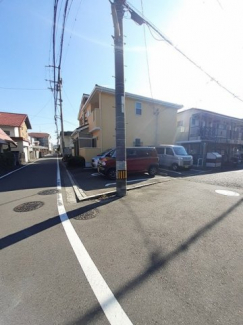 駐車場に車を止められます