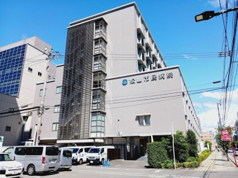 松山市民病院様まで1400m