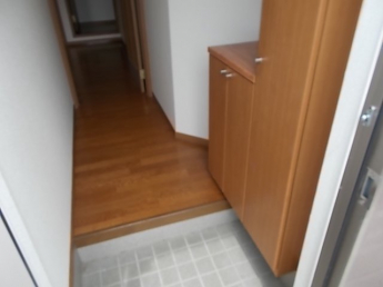 ゆったりとした玄関です