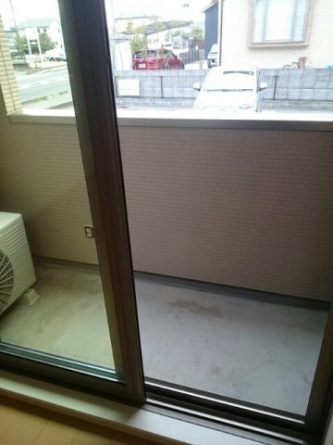 陽当たり良好なバルコニーです