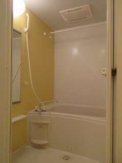 ゆったり過ごせるお風呂です