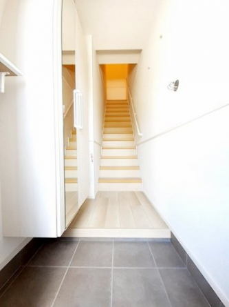 シンプルで使いやすい玄関です