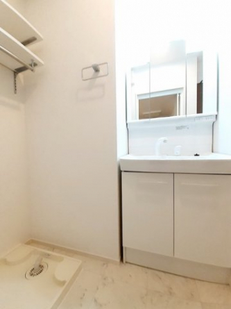 スペースが確保できる洗面所です