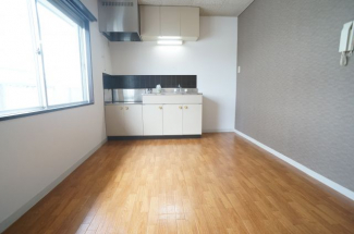 参考、同建物・同間取りの号室