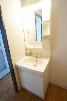 参考、同建物・同間取りの号室