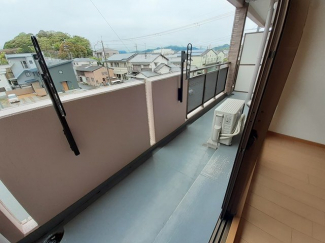 【バルコニー】