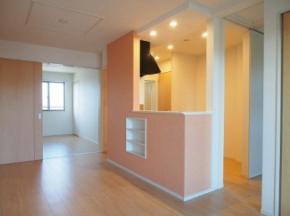 【居間・リビング】