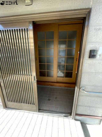 【玄関】