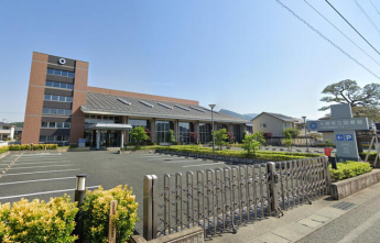 大洲市立図書館まで308m