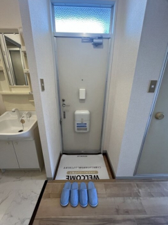 【玄関】