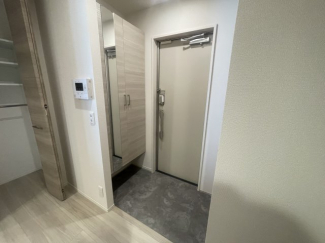 ゆったりとした玄関です