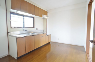 【居間・リビング】