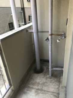 バルコニー・洗濯機置き場