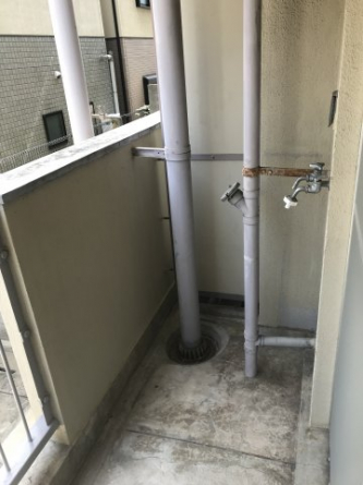 バルコニー・洗濯機置き場
