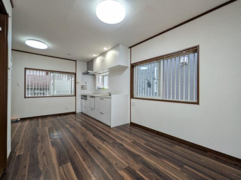 大津市本堅田３丁目の中古一戸建ての画像