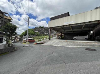 市立病院裏駐車場の画像