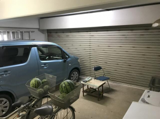 地下駐車場　４３．６㎡