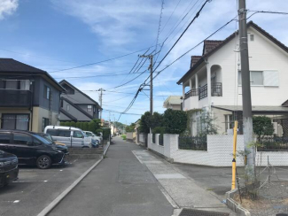 南側前面道路