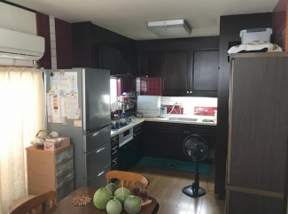 松山市西長戸町の中古一戸建ての画像