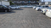 松山市小栗５丁目の駐車場の画像