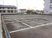 松山市南江戸１丁目の駐車場の画像