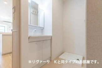 ルペ・ヤシロⅣの画像