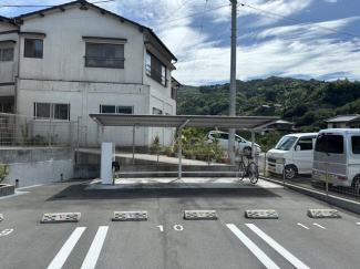 ルペ・ヤシロⅣの画像
