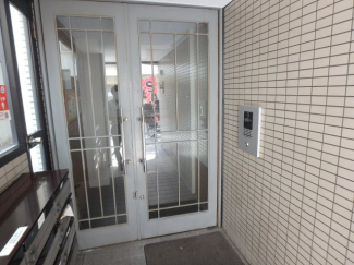 エントランスです